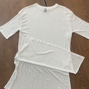 ASOS - Longline White Tee